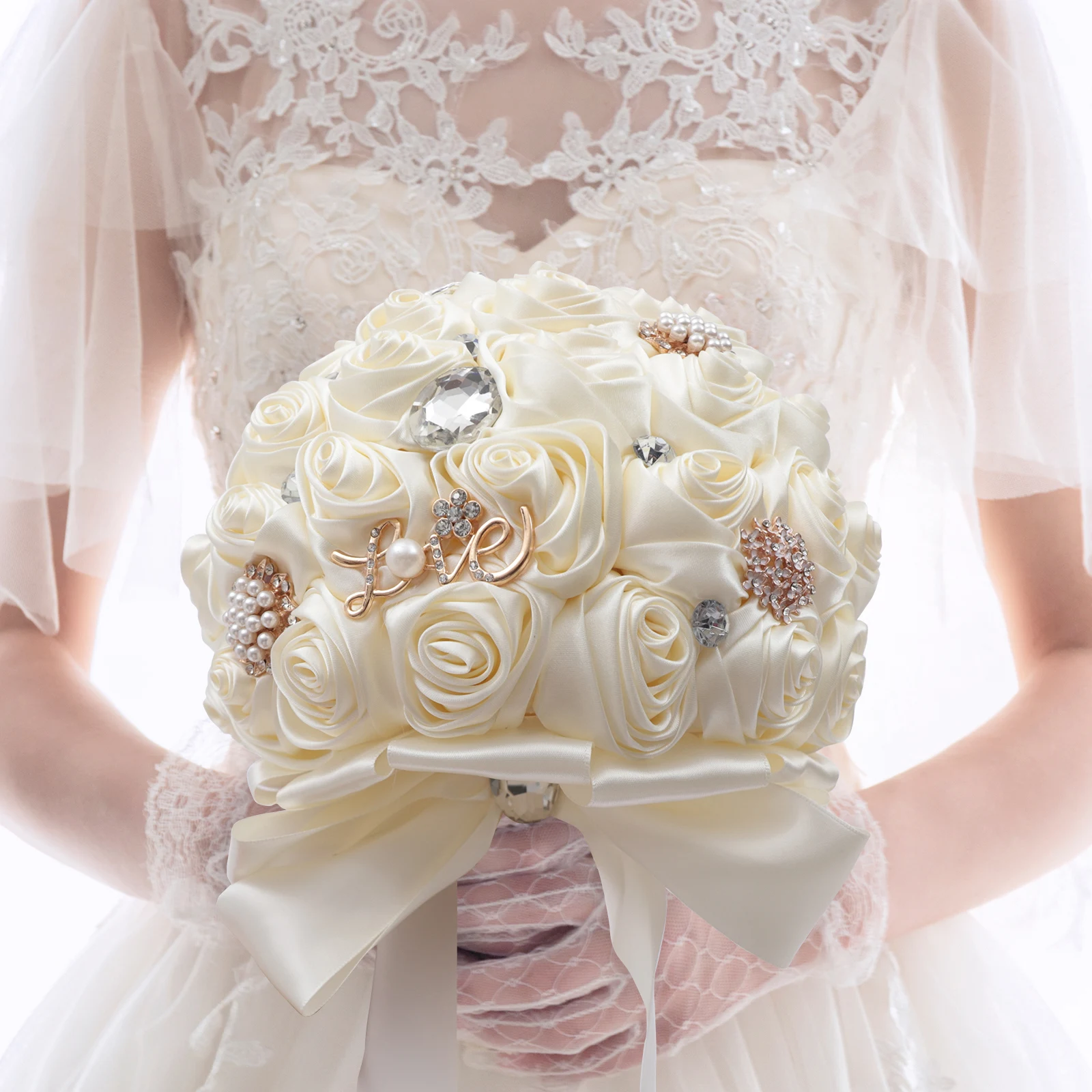 Artificial Wedding Bouquet Bride Bridesmaid Bouquet Silk Flowers with Diamonds Pearl for Home Office Parties Decor Wedding
Artificial Wedding Bouquet Bride Bridesmaid Bouquet Silk Flowers with Diamonds Pearl for Home Office Parties Decor Wedding