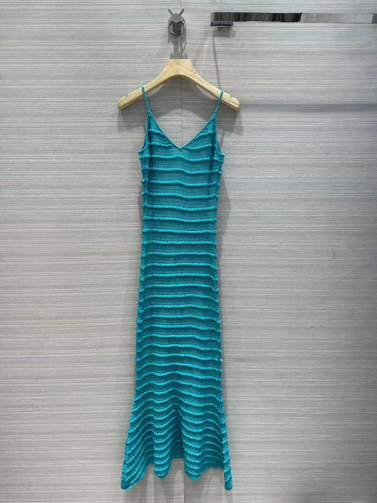 High Quality 2023 Summer Women Fashion Runway Top Holiday Long Beading Knit Dress Sleeveless Hot Sexy Dresses
High Quality 2023 Summer Women Fashion Runway Top Holiday Long Beading Knit Dress Sleeveless Hot Sexy Dresses