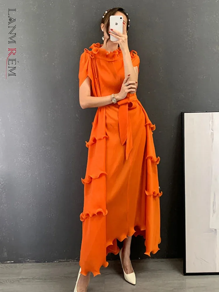

LANMREM 2024 Spring New Pleated Dress Female Loose Bandage Design Long Solid Color Dresses Women's Fashion 2W2090