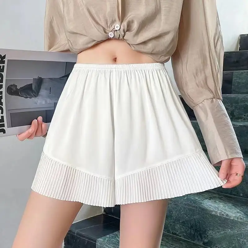 Woman Fashion Ice Silk Satin Safety Pants Summer Soft Shorts Female Underskirt Sleep Bottoms Home Comfort Casual Beach Shorts
Woman Fashion Ice Silk Satin Safety Pants Summer Soft Shorts Female Underskirt Sleep Bottoms Home Comfort Casual Beach Shorts