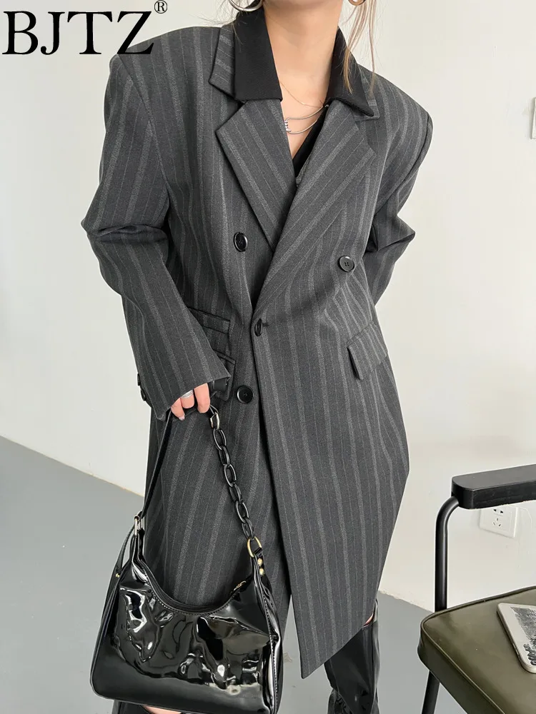BJTZ 2024 Autumn/Winter New Design Sense Stripe Loose Casual High Street American Mid Length Suit Windbreaker Coat Women's Trend
BJTZ 2024 Autumn/Winter New Design Sense Stripe Loose Casual High Street American Mid Length Suit Windbreaker Coat Women's Trend