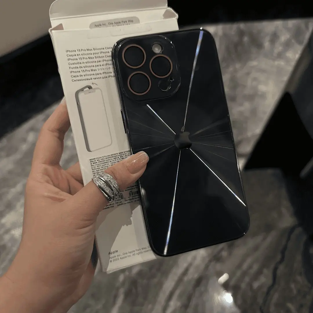 Подходит для Apple, подходит для iphone15/14/13/12/11, улучшенное гальваническое покрытие aurora matte чехол 14promax, противоударное оформление
Подходит для Apple, подходит для iphone15/14/13/12/11, улучшенное гальваническое покрытие aurora matte чехол 14promax, противоударное оформление