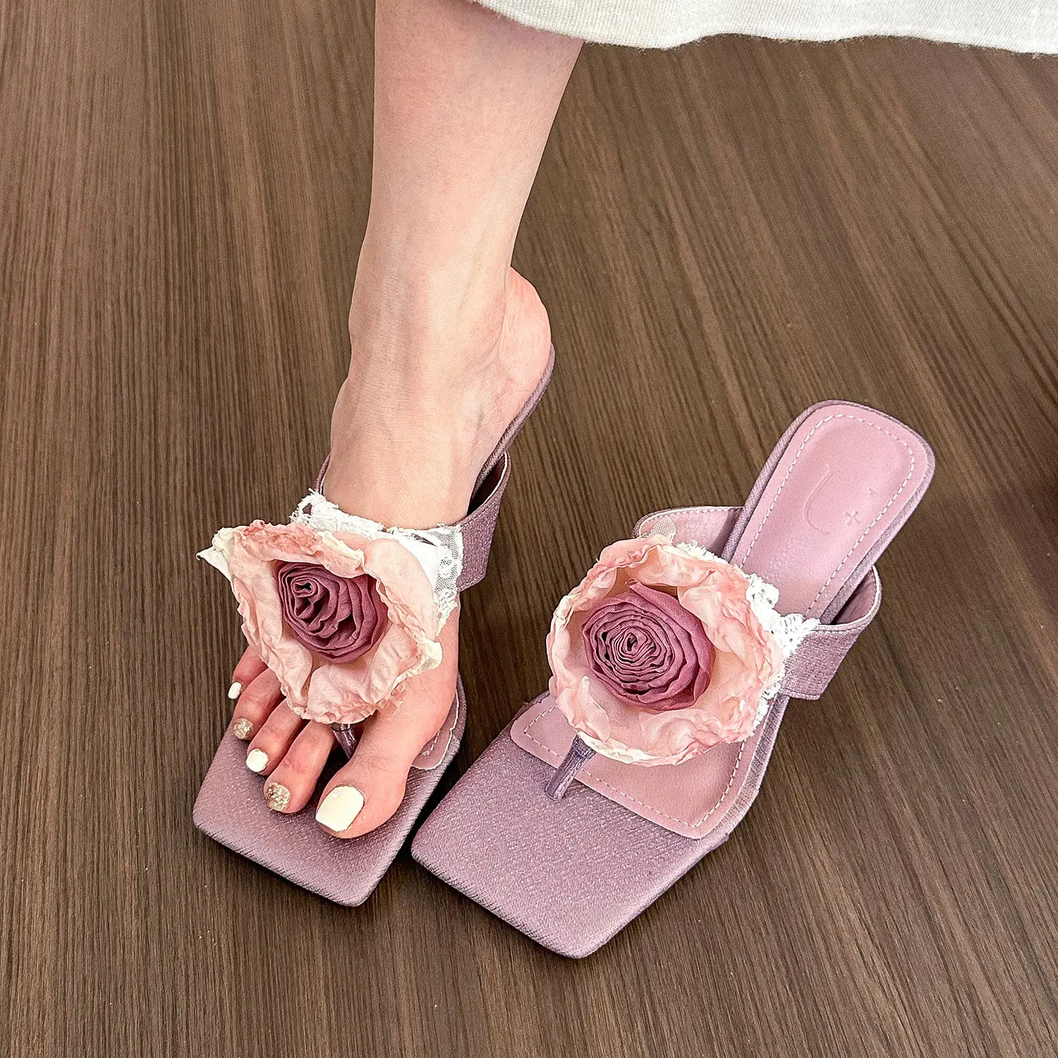 Women Shoes New Rose Sexy Pumps Flower High Heel Sandals Footwear Slingbacks Women Thin Heels Sandals Women Footwear High-Heeled
Women Shoes New Rose Sexy Pumps Flower High Heel Sandals Footwear Slingbacks Women Thin Heels Sandals Women Footwear High-Heeled