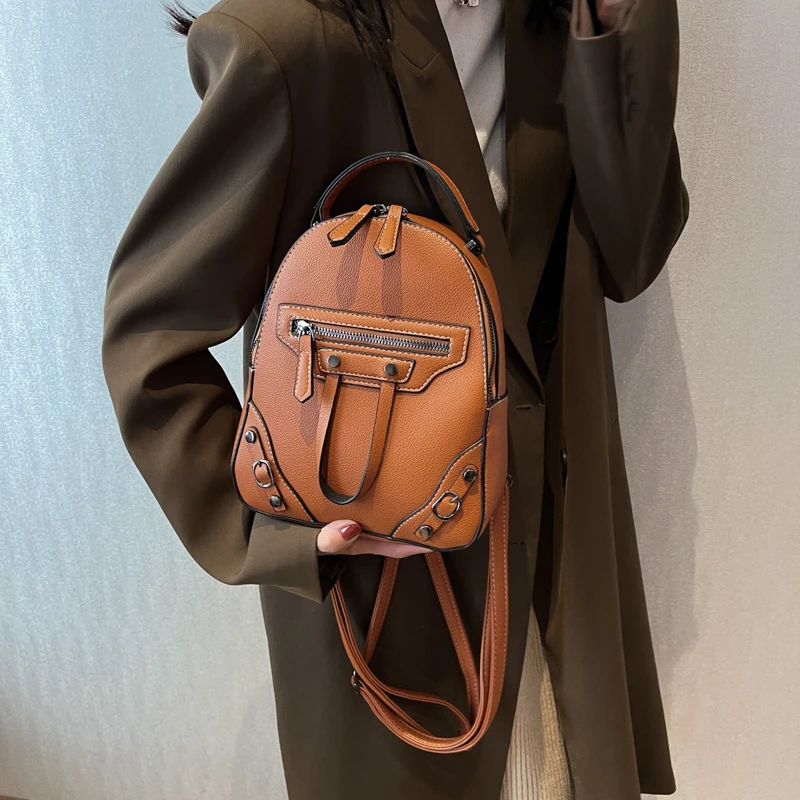 Women's Backpack Luxury Designer Shoulder Bag Classic Backpack Fashion Handbag Mini Schoolbag Personalized Cosmetic Bag
Women's Backpack Luxury Designer Shoulder Bag Classic Backpack Fashion Handbag Mini Schoolbag Personalized Cosmetic Bag