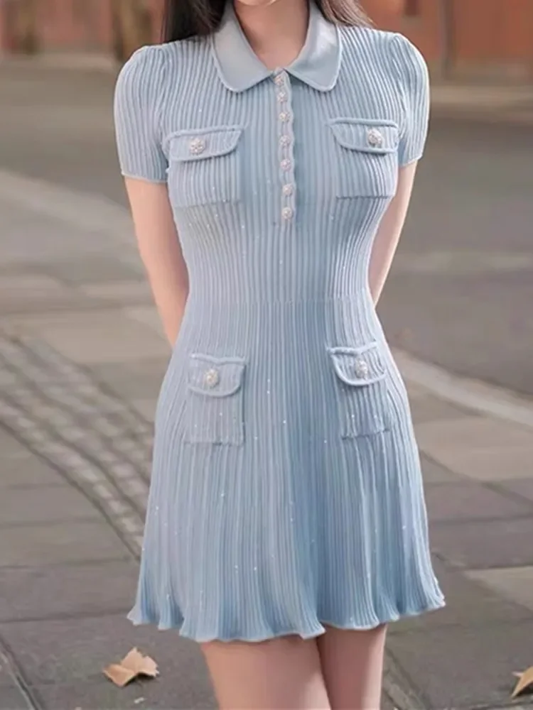 Women's Knitted Mini Robe 2023 New Pearl Diamond Buttons Stretch Turn-down Collar High Waist Slim Casual Short Sleeve Dress 
Women's Knitted Mini Robe 2023 New Pearl Diamond Buttons Stretch Turn-down Collar High Waist Slim Casual Short Sleeve Dress