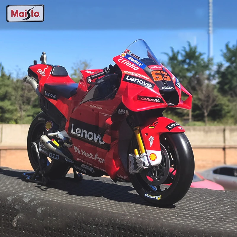Модель мотоцикла Maisto 1/6 Ducati Desmosedici GP #63, Коллекция игрушечных автомобилей, автомобильный велосипед, поглотитель короткого хода, внедорожный автомобиль, игрушечный автомобиль
Модель мотоцикла Maisto 1/6 Ducati Desmosedici GP #63, Коллекция игрушечных автомобилей, автомобильный велосипед, поглотитель короткого хода, внедорожный автомобиль, игрушечный автомобиль