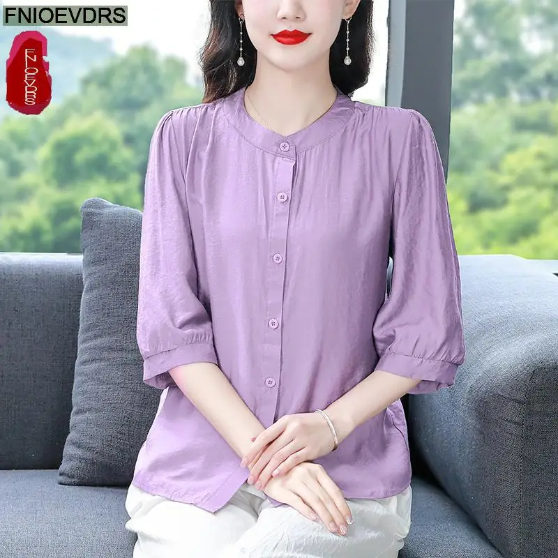 Блузка женская летняя с коротким рукавом, на пуговицах
Блузка женская летняя с коротким рукавом, на пуговицах