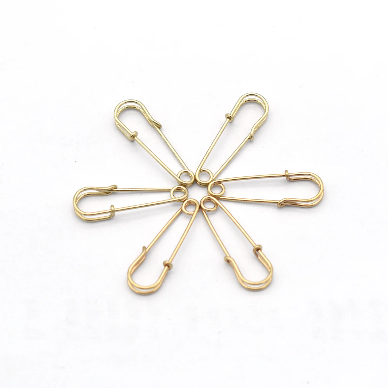 30mm Gold Safety Pin Brooch Bulk Heavry Duty Metal Small Pins For Home Office Sewing Crafts Bag Decorations Accessories
30mm Gold Safety Pin Brooch Bulk Heavry Duty Metal Small Pins For Home Office Sewing Crafts Bag Decorations Accessories