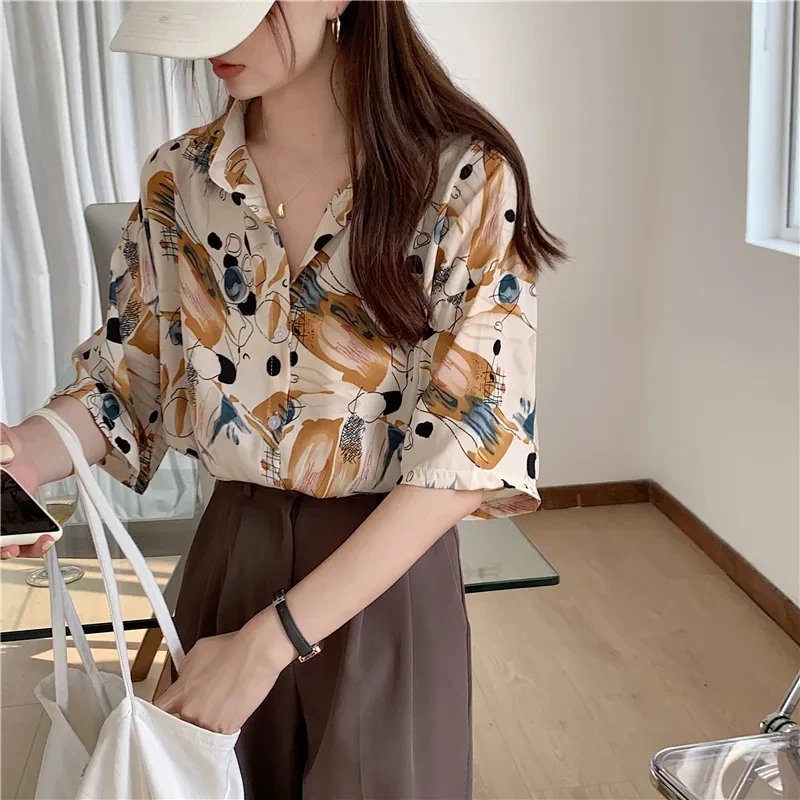 Vintage Print Chiffon Short Sleeve T-Shirt Women Clothing Beautiful Blouse Loose Urbane Casual Aesthetic Summer Top 2022 New
Vintage Print Chiffon Short Sleeve T-Shirt Women Clothing Beautiful Blouse Loose Urbane Casual Aesthetic Summer Top 2022 New