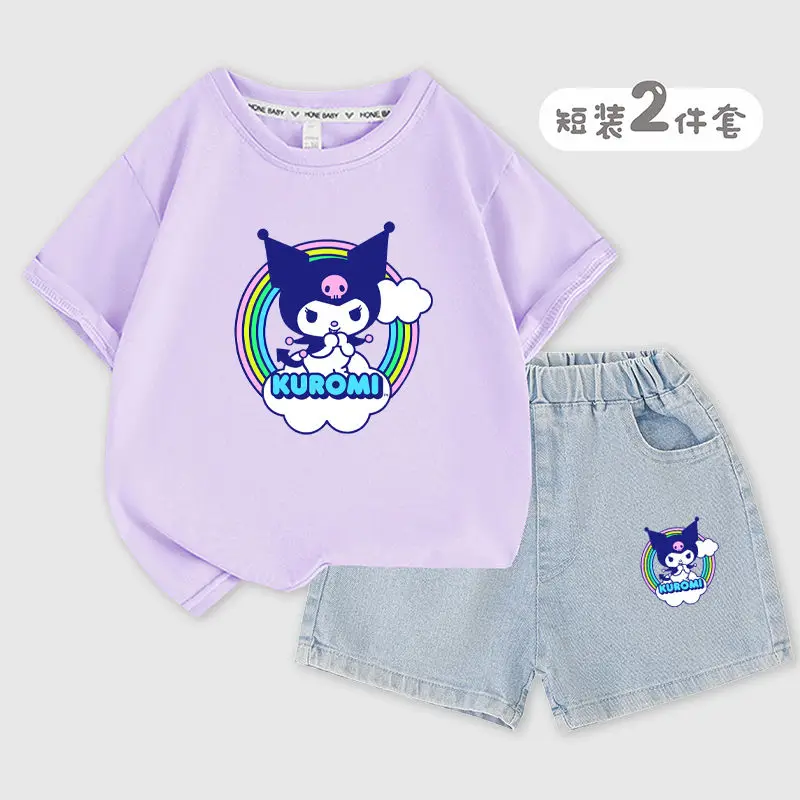 Новинка 2023, детский летний спортивный костюм Sanrio Kawaii Kuromi, удобные мягкие модные джинсовые шорты с короткими рукавами
Новинка 2023, детский летний спортивный костюм Sanrio Kawaii Kuromi, удобные мягкие модные джинсовые шорты с короткими рукавами