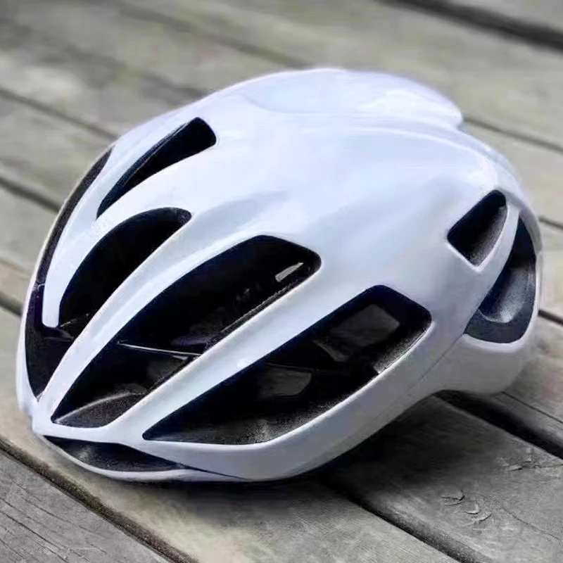 

Aero Road Bike Helmet Ultralight Men Mountain Bicycle Helmet MTB Women Outdoor Sports Cycling Safety Cap Riding Equipment