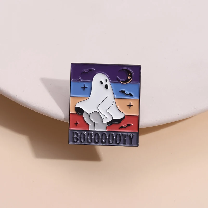 

Halloween Enamel Pins Cute Hip Raising Ghost Brooch Lapel Badge Rainbow Ghost Cartoon Funny Butt Jewelry For Clothes Backpack