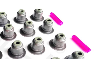 Один комплект 16 шт. масляное уплотнение автомобильного клапана для BMW 118 120 X1 318 320 E46 E81 E60 E90 N46 2.0L
Один комплект 16 шт. масляное уплотнение автомобильного клапана для BMW 118 120 X1 318 320 E46 E81 E60 E90 N46 2.0L