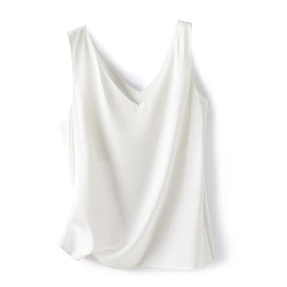 Women Tank Tops Stylish Summer V-neck Tank Tops For Women Loose Fit Vest Smooth Satin Fabric Solid Color Pullover Streetwear
Women Tank Tops Stylish Summer V-neck Tank Tops For Women Loose Fit Vest Smooth Satin Fabric Solid Color Pullover Streetwear