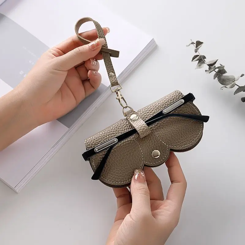 Glasses Storage Bag Jewelry Bag Portable Sunglasses Case Sunglasses Clip Protective Sleeve Myopic Glasses Case
Glasses Storage Bag Jewelry Bag Portable Sunglasses Case Sunglasses Clip Protective Sleeve Myopic Glasses Case