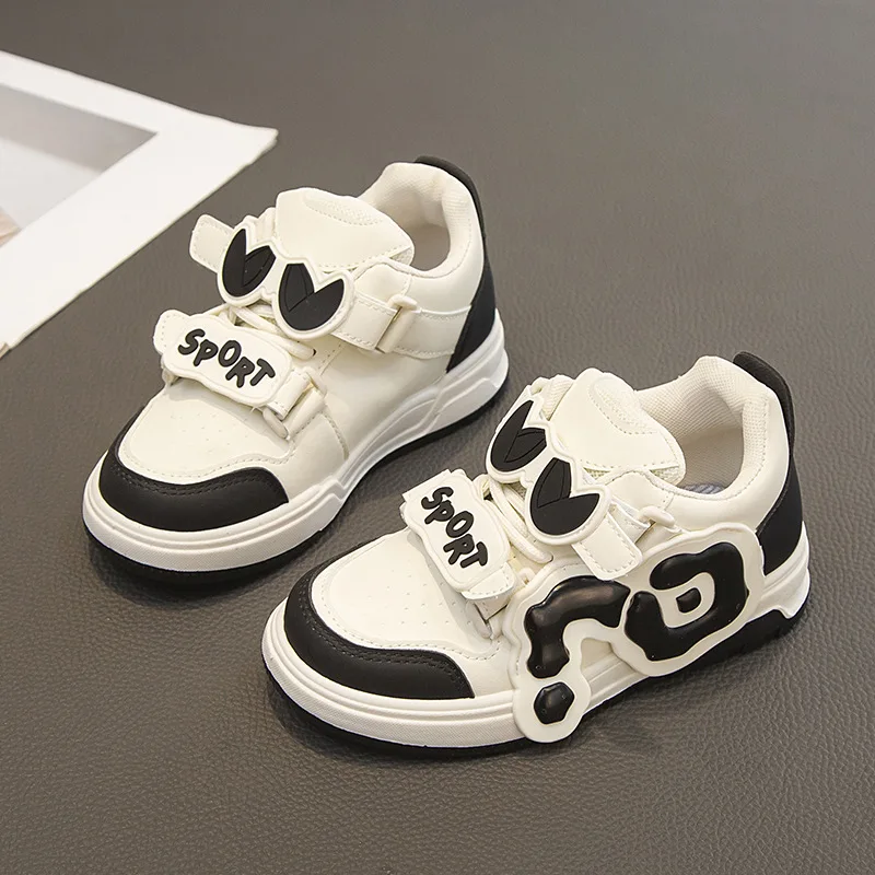 Boys and Girls Shoes Autumn and Winter Super Light Dad Shoes Rabbit Board Shoes anti Slip Super Light Versatile Casual Shoes
Boys and Girls Shoes Autumn and Winter Super Light Dad Shoes Rabbit Board Shoes anti Slip Super Light Versatile Casual Shoes