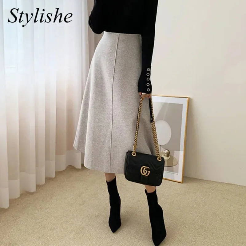 Elegant Women Long Skirt Winter A Line High Waisted Black Midi Skirts 2023 Autumn Korean Style Faux Wool Thick White Skirt Chic
Elegant Women Long Skirt Winter A Line High Waisted Black Midi Skirts 2023 Autumn Korean Style Faux Wool Thick White Skirt Chic