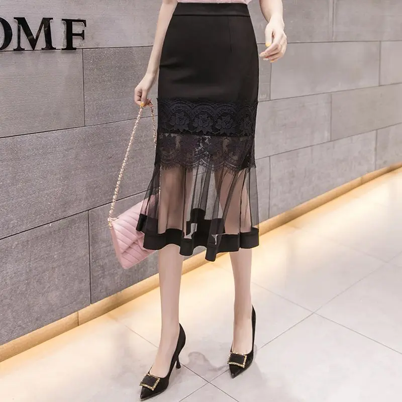 

Корейская женская сексуальная Однотонная юбка трапециевидной формы с высокой талией, летняя тонкая облегающая Лоскутная кружевная новая ажурная женская одежда 2024