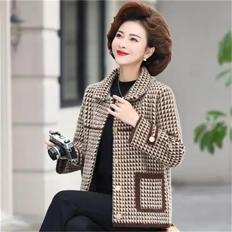 

Short Imitation Mink Wool Coat 2024 NEW Middle Aged Elderly Women Autumn Winter Jacket Thicken Warm Woolen Knit Outerwear