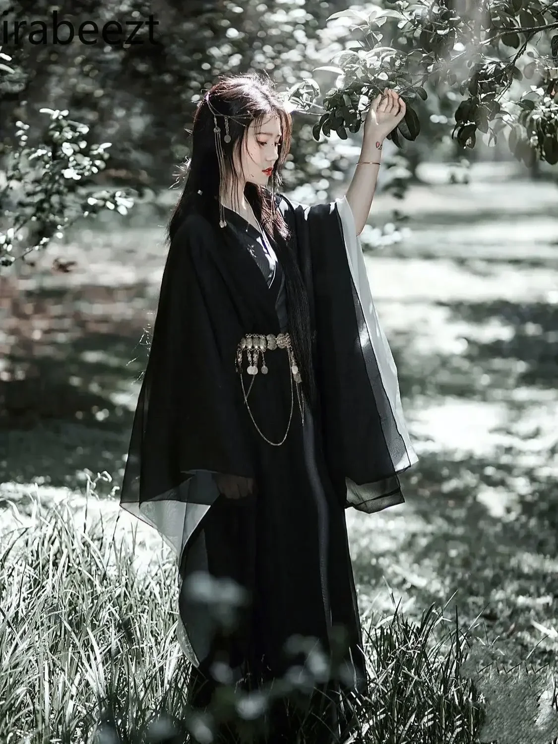 Black Vestido Wei Jin Dynasty Style Slim Waist Confucian Robe with Collar Chinese Style Big Sleeve Shirt Dance Hanfu Dress
Black Vestido Wei Jin Dynasty Style Slim Waist Confucian Robe with Collar Chinese Style Big Sleeve Shirt Dance Hanfu Dress