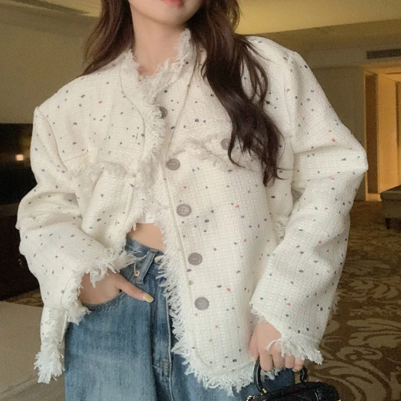 2023 Autumn Winter New Women's Coat Long Sleeve Loose Embroidery Design Fashion Versatile Jacket Free Shipping
2023 Autumn Winter New Women's Coat Long Sleeve Loose Embroidery Design Fashion Versatile Jacket Free Shipping