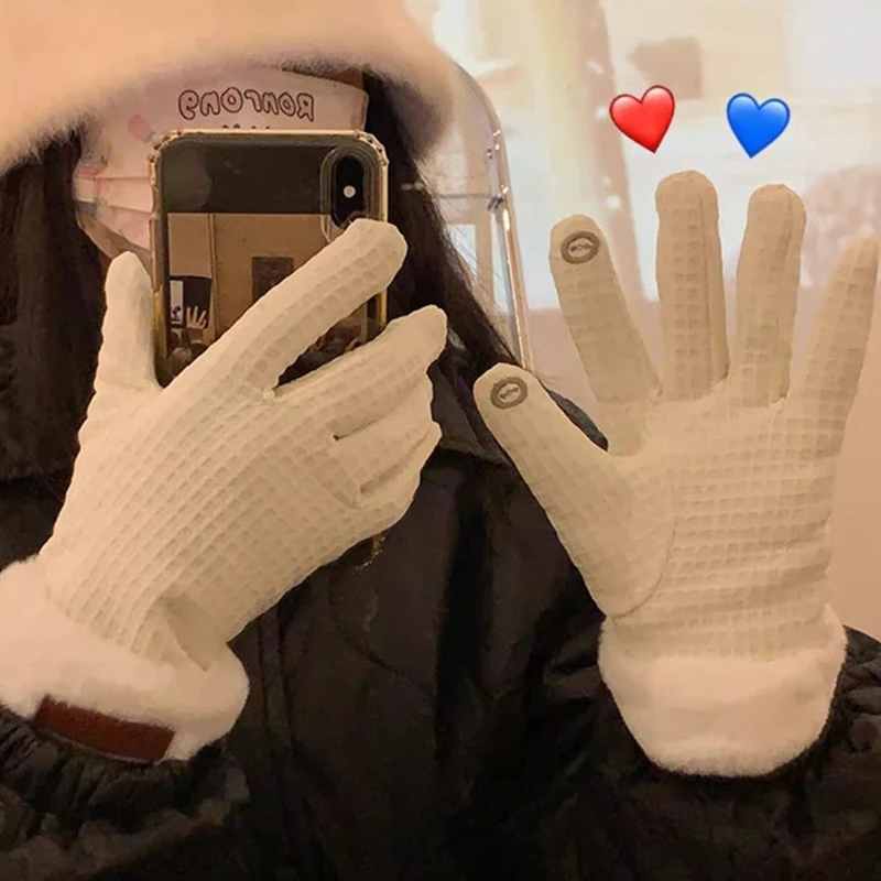 Женские мягкие толстые бархатные зимние эластичные однотонные перчатки для сенсорного экрана женские перчатки для вождения немецкая ткань
Женские мягкие толстые бархатные зимние эластичные однотонные перчатки для сенсорного экрана женские перчатки для вождения немецкая ткань