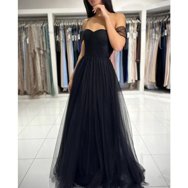 Black Bridesmaid Dresses Sweetheart Sleeveless Floor Length Tulle Bridesmaid Dresses Wedding Party Dresses Lace Up Back
Black Bridesmaid Dresses Sweetheart Sleeveless Floor Length Tulle Bridesmaid Dresses Wedding Party Dresses Lace Up Back