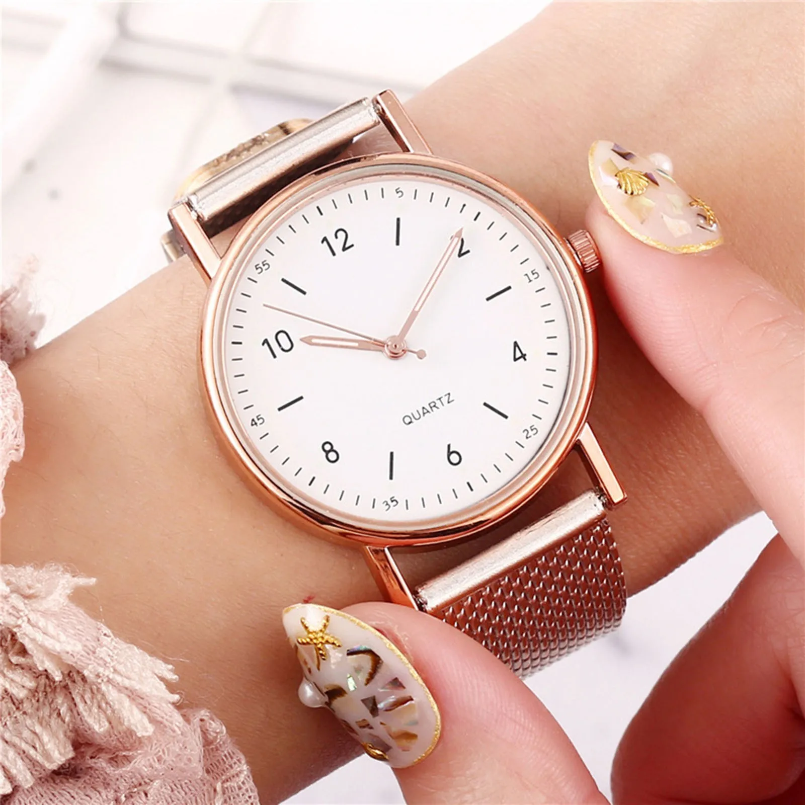 

2024 Women Fashion Watches Analog Quartz Watch Fashion Style Ladies Watches Luxury Wrist Watch For Women Relogios Feminino