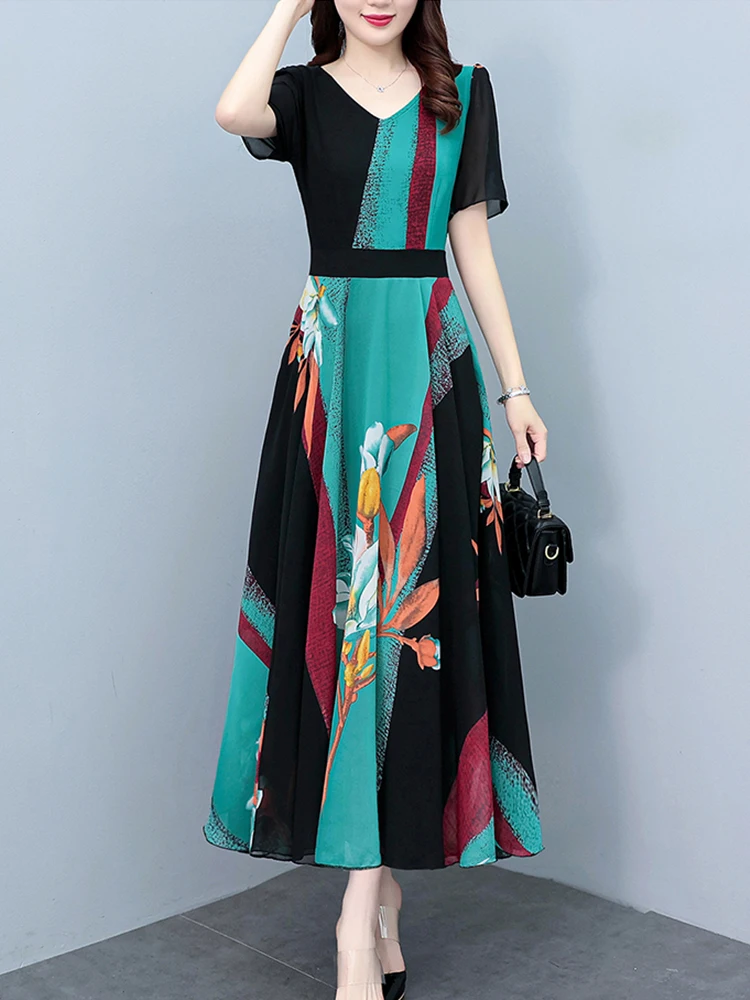 Long Women Dresses Summer Floral 2023 New Korean Boho Casual Elegant Chiffon Midi Dress Prom Evening Bodycon V Neck Short Sleeve
Long Women Dresses Summer Floral 2023 New Korean Boho Casual Elegant Chiffon Midi Dress Prom Evening Bodycon V Neck Short Sleeve