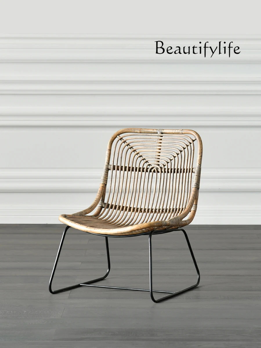 Скандинавский стул из ротанга для гостиной и балкона
Скандинавский стул из ротанга для гостиной и балкона