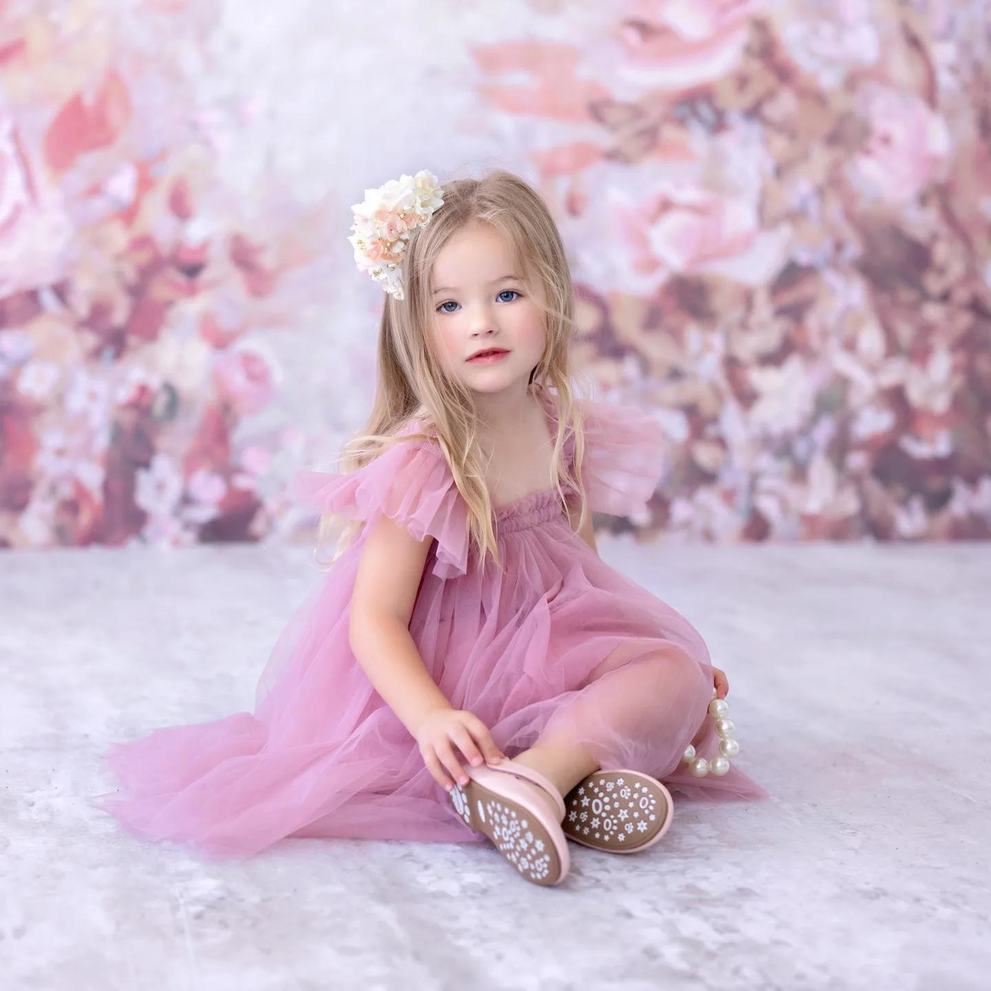 Short Sleeves Flower Girl Dress Princess Elegant Appliques First Communion Dress For Girl Birthday Party Dresses
Short Sleeves Flower Girl Dress Princess Elegant Appliques First Communion Dress For Girl Birthday Party Dresses