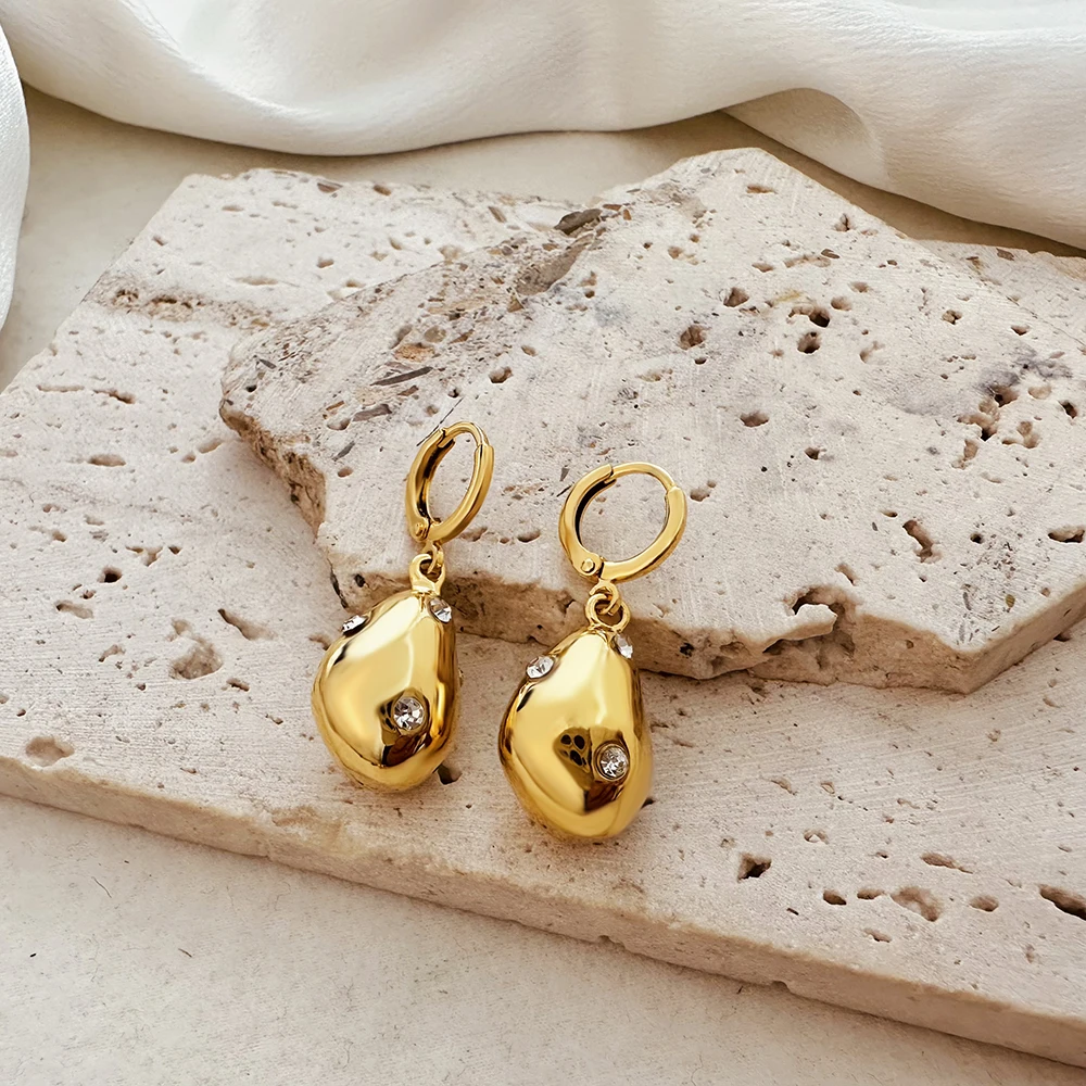 France Style Golden Color Glossy Irregular Mini Hoop Earrings for Women New Trend Circle Huggie Hoops Jewelry Bijoux 14 S092089721fd44ce6ad52966407493b7bw
