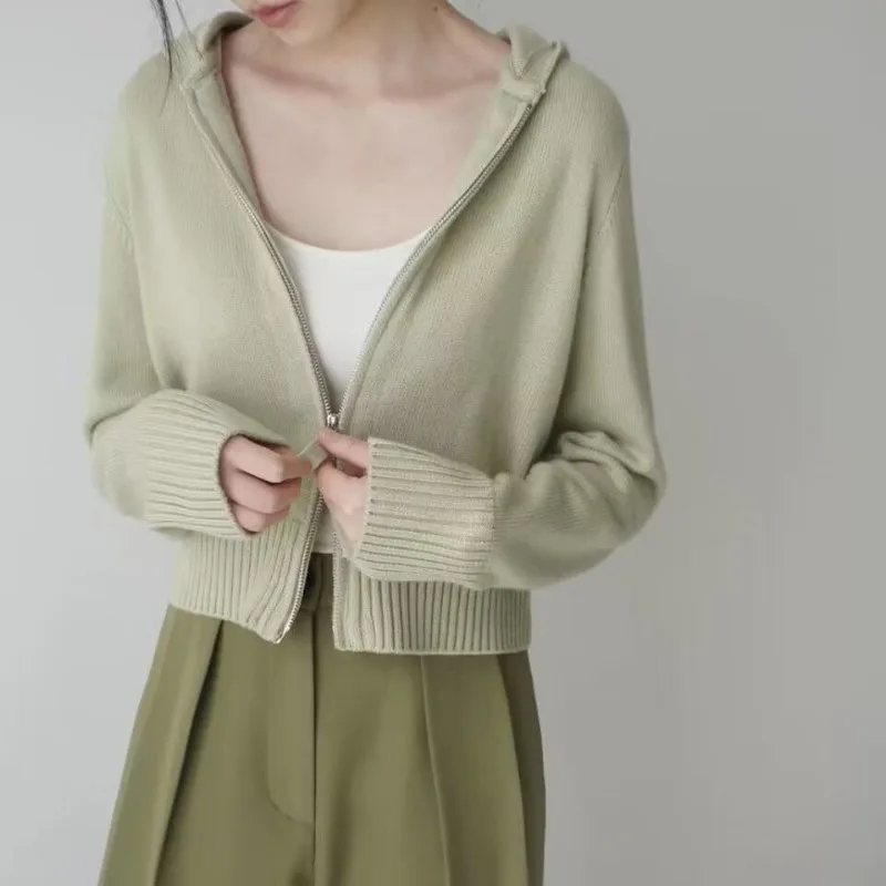 Spring Cardigan Sweater Coat Women Design Sense 2023 Long Sleeve Hooded Solid Double Zipper Knitted Cardigan Sweater Female Top
Spring Cardigan Sweater Coat Women Design Sense 2023 Long Sleeve Hooded Solid Double Zipper Knitted Cardigan Sweater Female Top