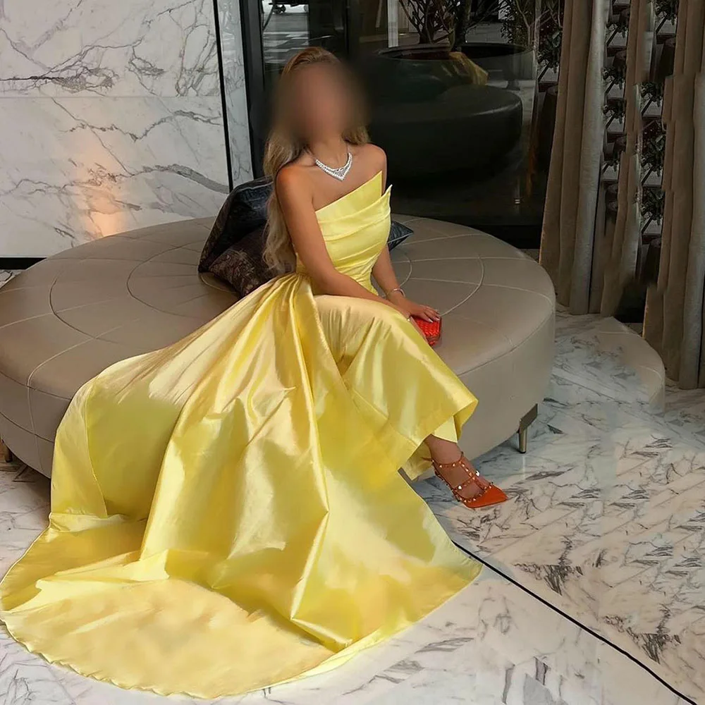 

Doymeny Yellow Dubai Satin Evening Dresses Sleeveless A-Line Pleat Draped Train Saudi Arabic Women Formal Party Prom Gowns 2023