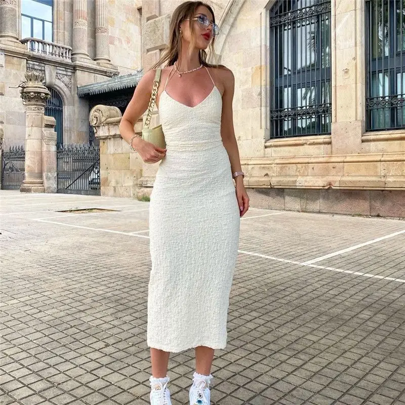 Summer new spice girl sexy low-cut V-neck halter halter neck lace-up pleated texture fashion versatile slim long dress
Summer new spice girl sexy low-cut V-neck halter halter neck lace-up pleated texture fashion versatile slim long dress