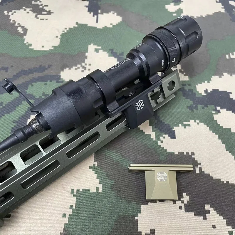 Airsoft Tactical Surfire RM45L Off Set Mount For Surefir M951 M952 M620 Flashlight Mount For Hunting Picatinny Rail
Airsoft Tactical Surfire RM45L Off Set Mount For Surefir M951 M952 M620 Flashlight Mount For Hunting Picatinny Rail