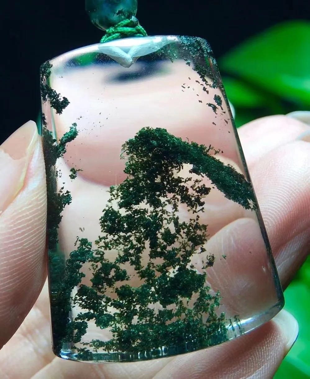 Green Ghost Natural Old Mine Green Ghost Worry Card Pendant, Beautiful Scenery of Nature! Crystal clean treasure trove
Green Ghost Natural Old Mine Green Ghost Worry Card Pendant, Beautiful Scenery of Nature! Crystal clean treasure trove
