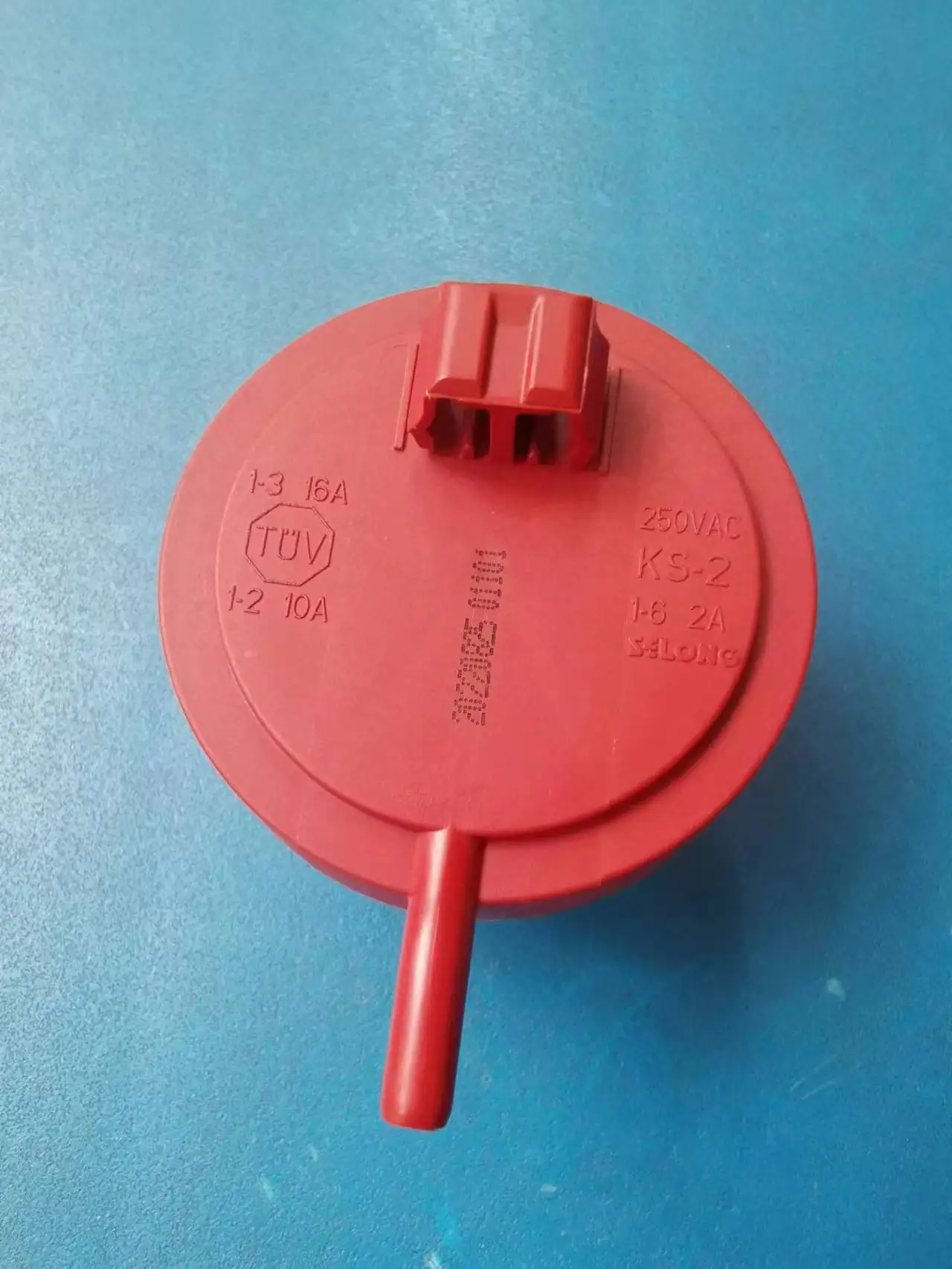High Quality COW Milking Parlor Water Level Sensor Switch DL Liquid Level Detector Switch Action Water level 50MM
High Quality COW Milking Parlor Water Level Sensor Switch DL Liquid Level Detector Switch Action Water level 50MM