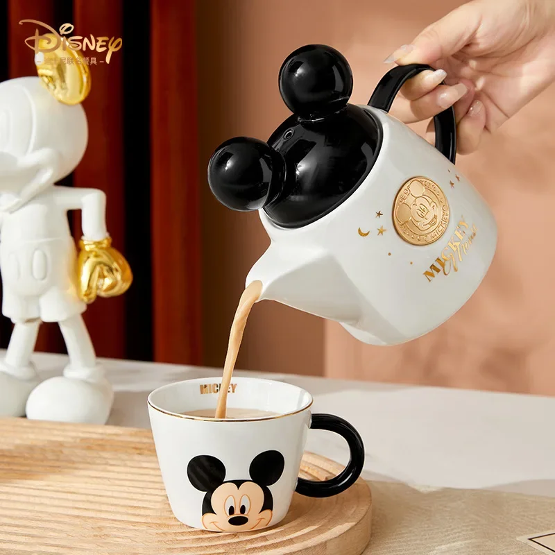 Новинка 2024, высокотемпературный чайник Disney, подарочный набор, роскошный керамический чайник для питья, чайный набор с Микки Маусом, модная трендовая керамическая чашка
Новинка 2024, высокотемпературный чайник Disney, подарочный набор, роскошный керамический чайник для питья, чайный набор с Микки Маусом, модная трендовая керамическая чашка
