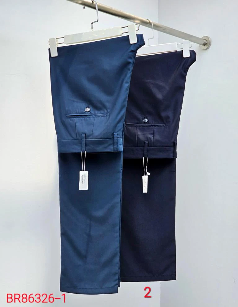 BILLIONAIRE OECHSLI Pants thin men 2024 Spring Summer New embroidery business casual high quality Long Trousers big size 31-40
BILLIONAIRE OECHSLI Pants thin men 2024 Spring Summer New embroidery business casual high quality Long Trousers big size 31-40