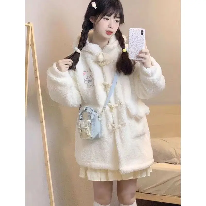 Winter Kawaii Embroidered Bear Wool Coat Women Loose Japanese Sweet Lolita Outwear Jacket Pockets Warm Cute Hoodies Overcoat
Winter Kawaii Embroidered Bear Wool Coat Women Loose Japanese Sweet Lolita Outwear Jacket Pockets Warm Cute Hoodies Overcoat