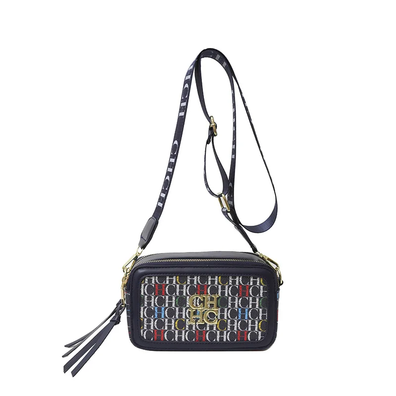 CH New Camera Bag Fashion Printed Small Square Bag Texture Wide Shoulder Strap Crossbody Bag Women's Versatile Contrast Color
CH New Camera Bag Fashion Printed Small Square Bag Texture Wide Shoulder Strap Crossbody Bag Women's Versatile Contrast Color