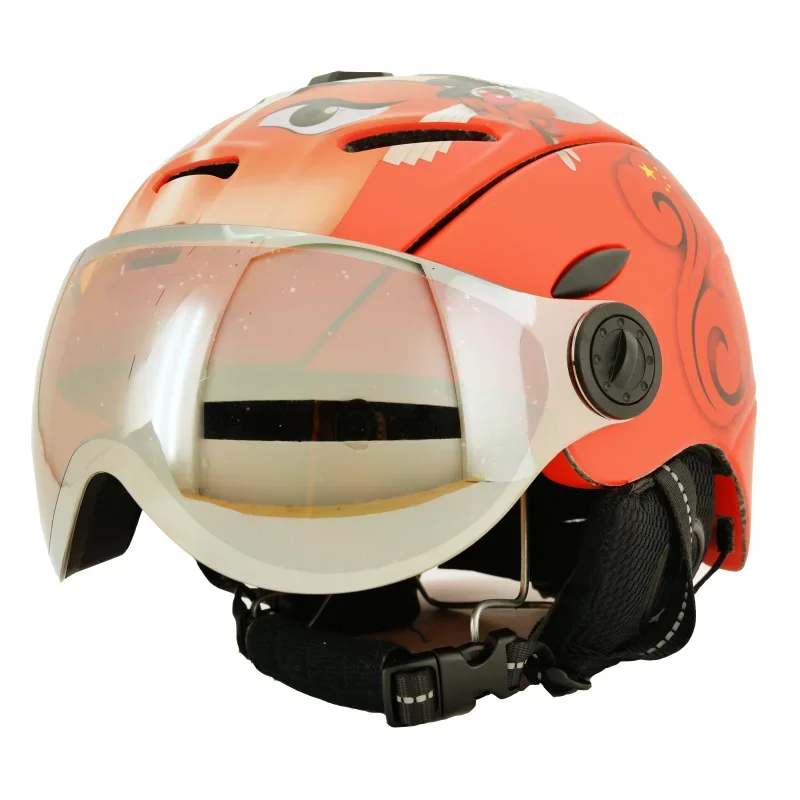 MOON hot sell snow helmet NEW Product CE \CPSC Certificate Ski Helmet with visor Snowboard Skateboard HeLmet US in stock 
MOON hot sell snow helmet NEW Product CE \CPSC Certificate Ski Helmet with visor Snowboard Skateboard HeLmet US in stock