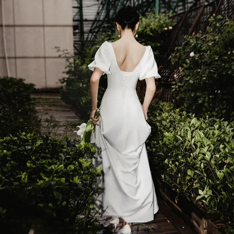 French Simple Light Wedding Dress Retro Satin 2022 Summer New Outdoor Yarn Travel Photography White Dress Women Wedding Gown
French Simple Light Wedding Dress Retro Satin 2022 Summer New Outdoor Yarn Travel Photography White Dress Women Wedding Gown
