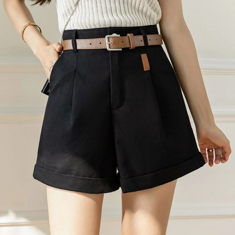 2023 New Summer Cotton Khaki Shorts Women's High Waist Loose Thin A- line Outer Wear Wide Leg Shorts Woman
2023 New Summer Cotton Khaki Shorts Women's High Waist Loose Thin A- line Outer Wear Wide Leg Shorts Woman