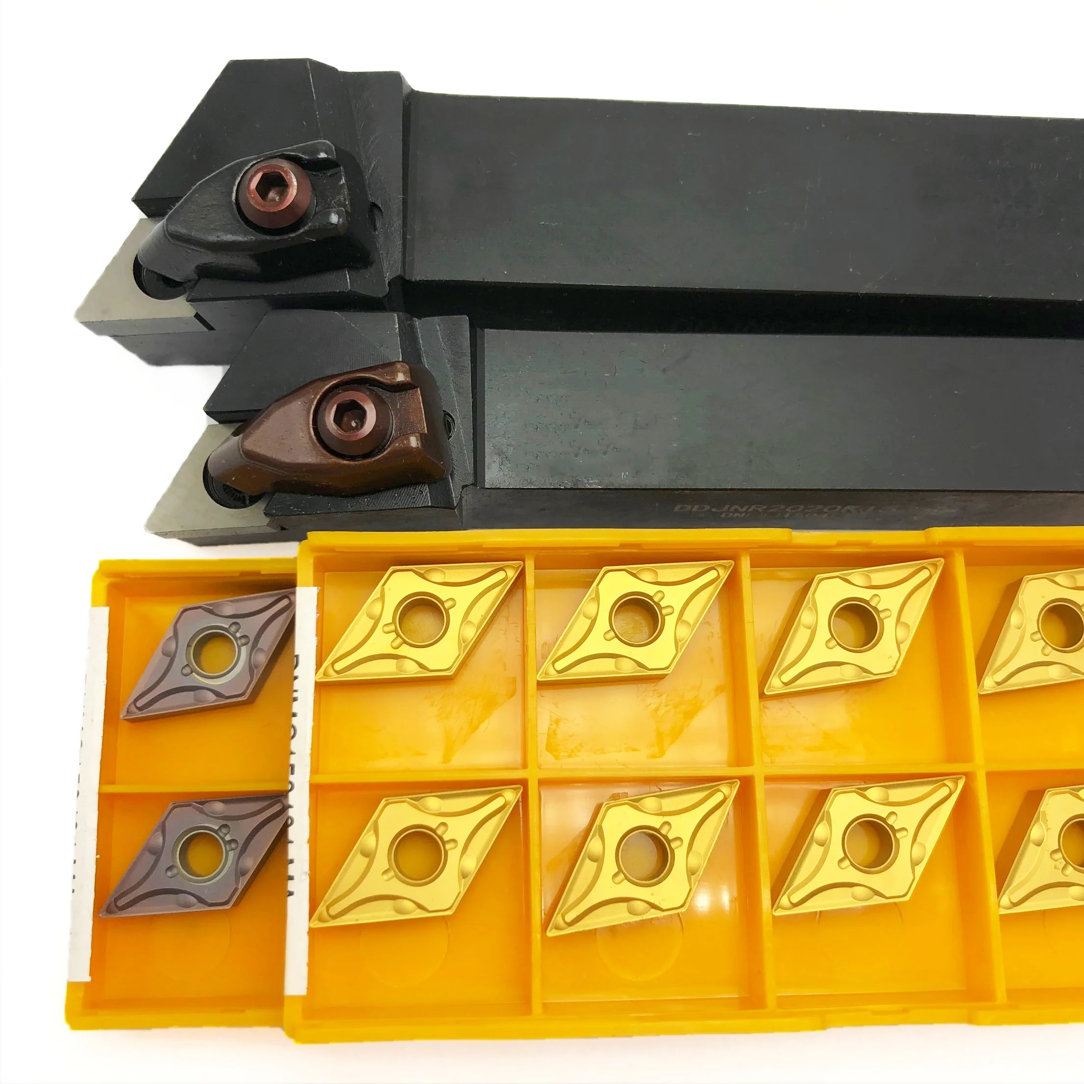 DDJNR2020K15 DDJNR2525M15 ndexable turning tool holder for external machine DDJNR 93angle Turning tool holder suit DNMG150404
DDJNR2020K15 DDJNR2525M15 ndexable turning tool holder for external machine DDJNR 93angle Turning tool holder suit DNMG150404
