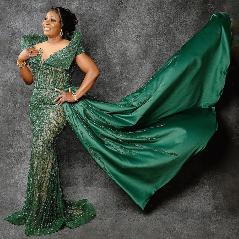 Emerald Green Mother of the Bride Dresses with Overskrits Sheer Neck Lace Sequined Ladies Formal Evening Gowns Custom Made
Emerald Green Mother of the Bride Dresses with Overskrits Sheer Neck Lace Sequined Ladies Formal Evening Gowns Custom Made