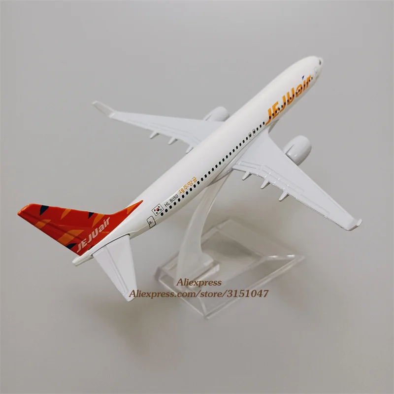 Корейская модель самолета из металлического сплава JEJU Air, Боинг 737, модель самолета летательных аппаратов 16 см
Корейская модель самолета из металлического сплава JEJU Air, Боинг 737, модель самолета летательных аппаратов 16 см