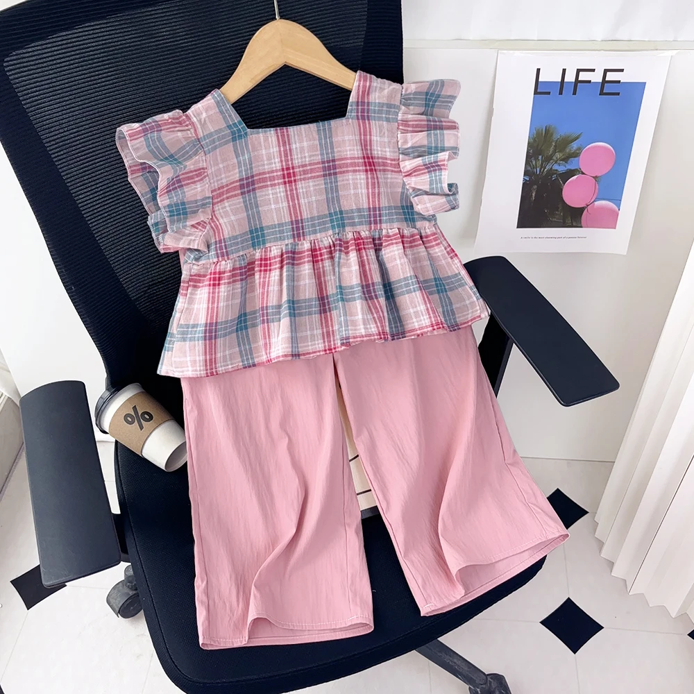 Bear Leader الصيف فتاة الوردي متقلب قصيرة الأكمام أعلى الصلبة بنطال ذو قصة أرجل واسعة قطعتين مجموعة لملابس كاجوال للأطفال Bear Leader الصيف فتاة الوردي متقلب قصيرة الأكمام أعلى الصلبة بنطال ذو قصة أرجل واسعة قطعتين مجموعة لملابس كاجوال للأطفال