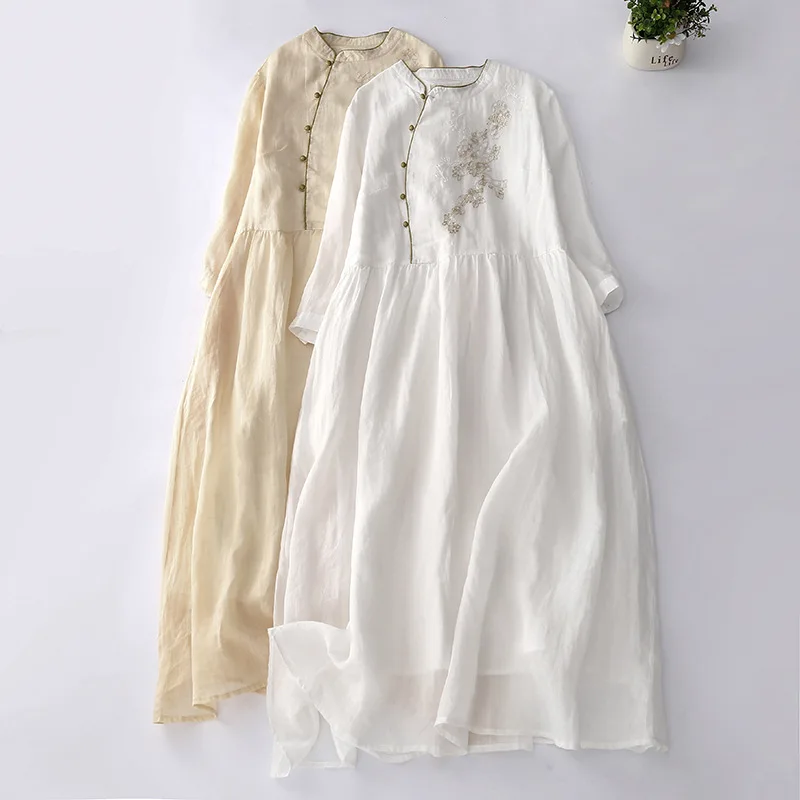 Summer 2023 new Chinese diagonal placket embroidered ramie dress literary retro seven-quarter sleeve long skirt woman
Summer 2023 new Chinese diagonal placket embroidered ramie dress literary retro seven-quarter sleeve long skirt woman